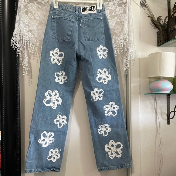 The Ragged Priest Bud Jean - Picture 3 of 5